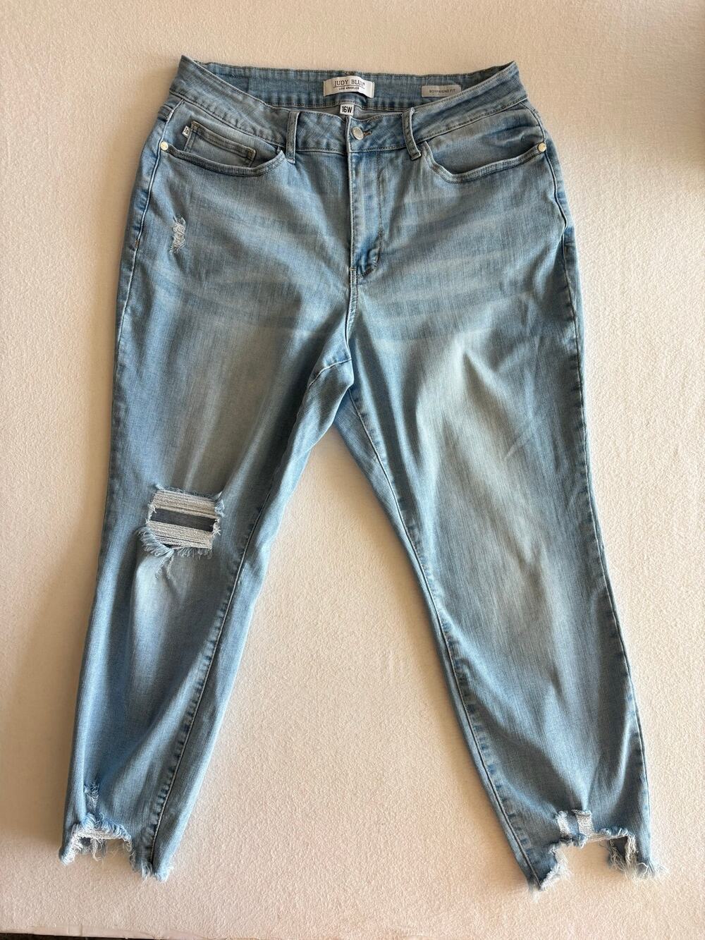 Judy Blue Boyfriend Fit Ankle Jeans Women’s 16W Distressed Stretchy